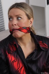 Annoying Girlfriend, 67 exclusive pictures.